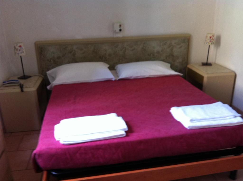 Hotel Gambara Milan Room photo